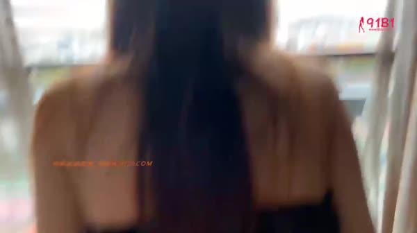 大神呆哥高端约会系列-调教性感网袜车模Amy小艾米（完整版）丨准备开发她还在上学的妹妹一起伺候我，没想到竟然同意了，最后内射～1080P超高清无水印！